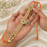 Harit haath phool presented in hand