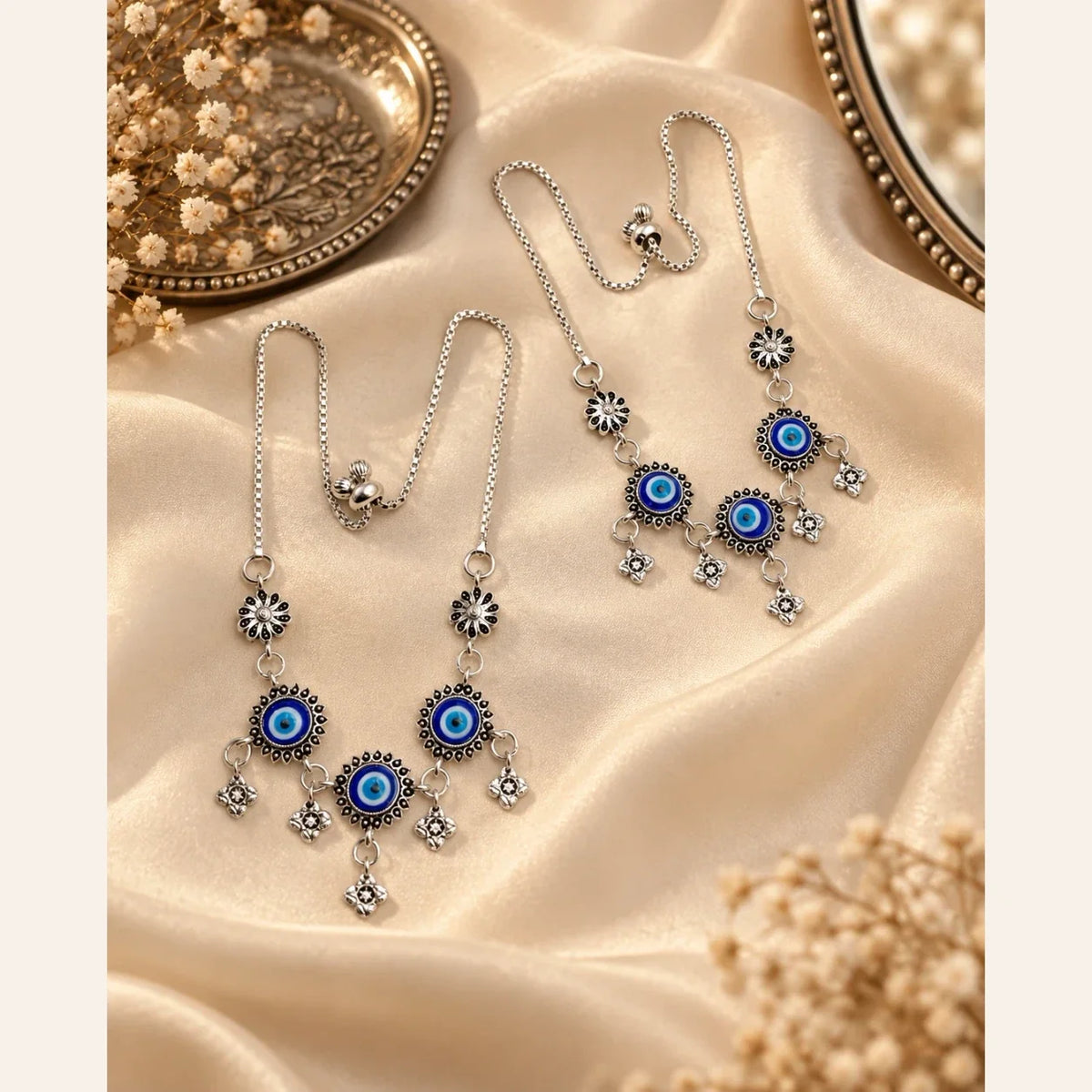 Dokyu Payal Silver 518 Lifestyle